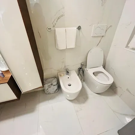 Vanecia's Luxury