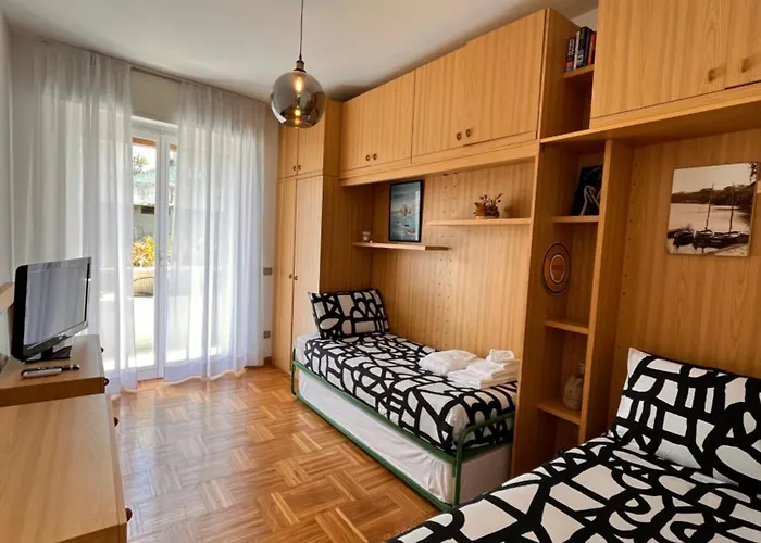 Vanecia's Luxury Санремо