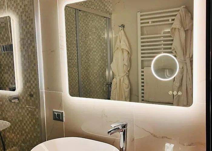 Vanecia's Luxury Sanremo