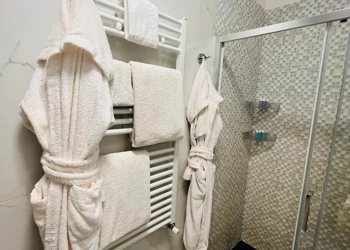 Vanecia's Luxury Apartment *